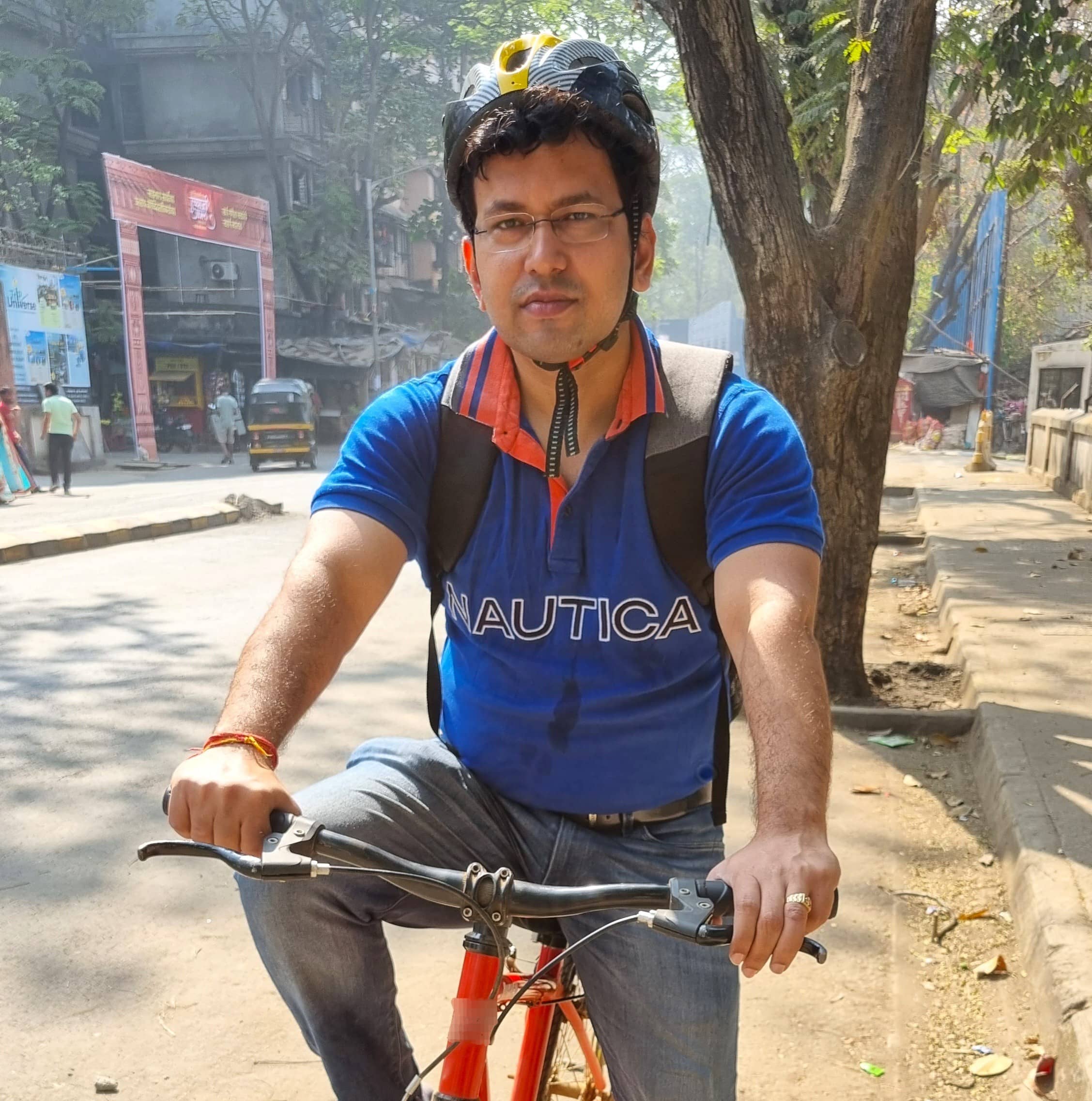 Testimonial image of a man with a cycle